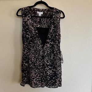 Motherhood black and gray professional maternity top